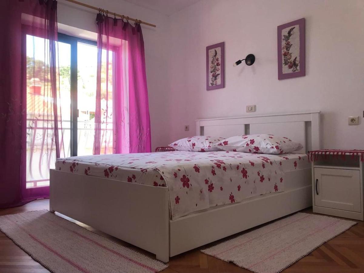 Apartmani Vela Podgora Exterior foto